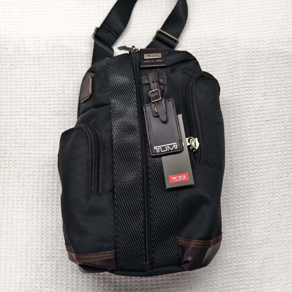 🧸NWT🧸Tumi Alpha Bravo Monterey Sling Bag | Lightweight Anti-Theft Crossbody
